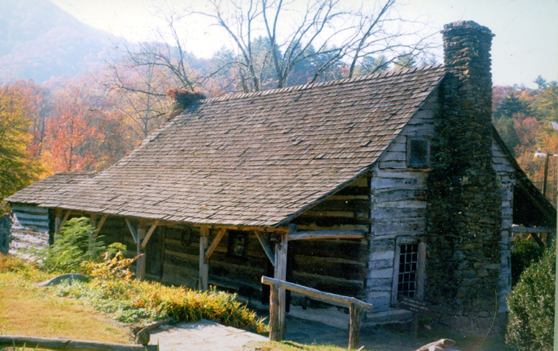 Nothing more beautiful than a mountain cabin in fall.