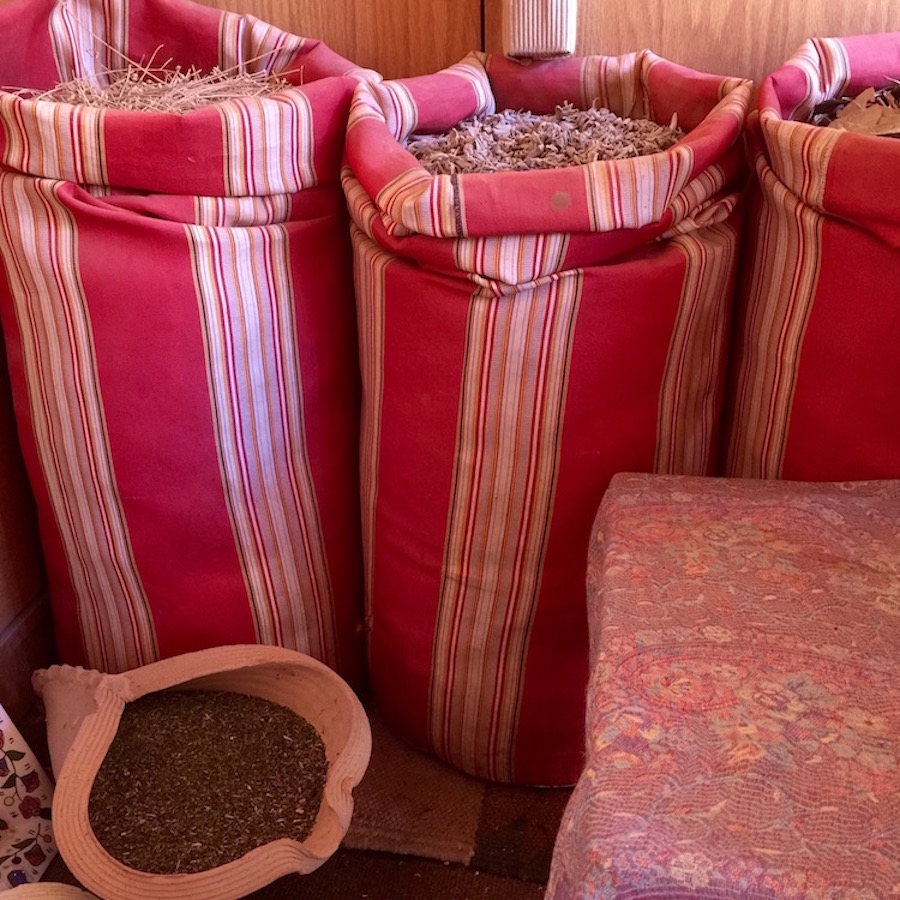 bags of spices in Jordan