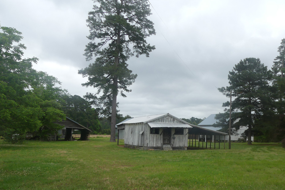  outside view of Commissary at Carvers Creek State Park