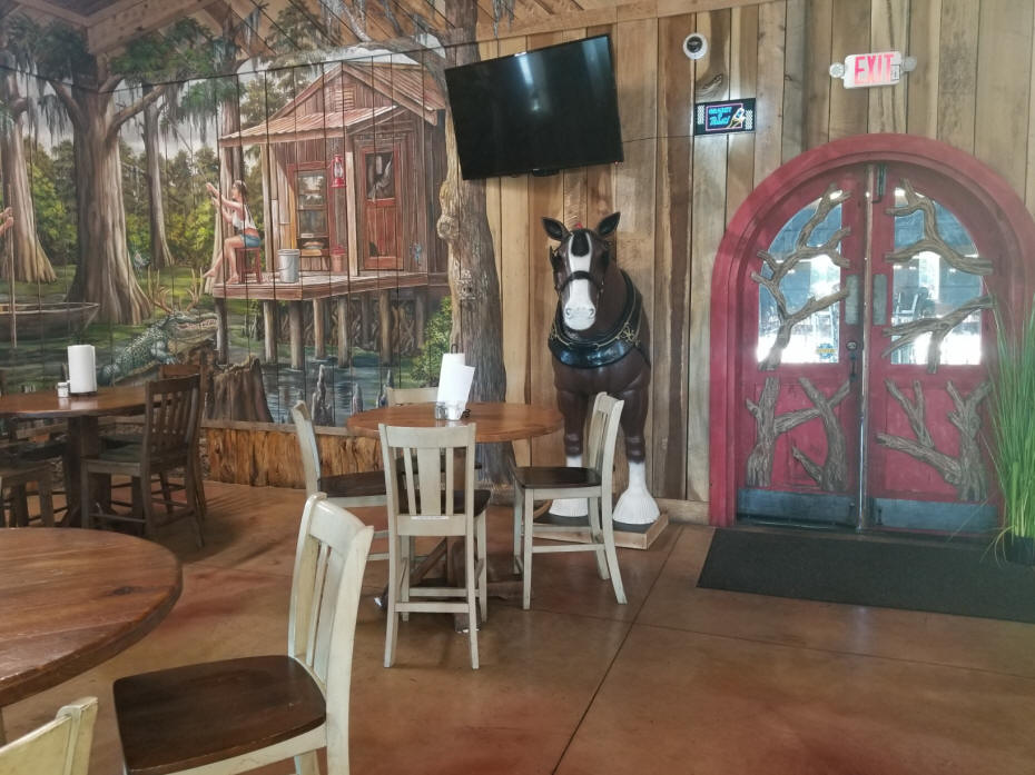 Dalton;s sports bar