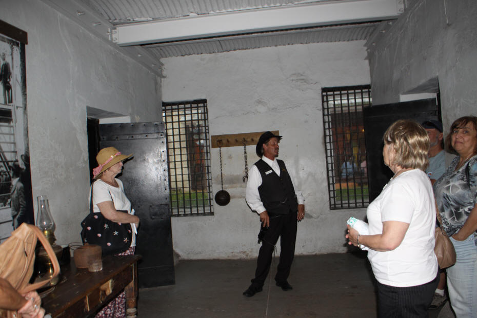 deputy clyd in old jail