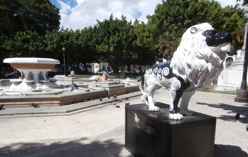 Plaza las Delicias in Puerto Rico