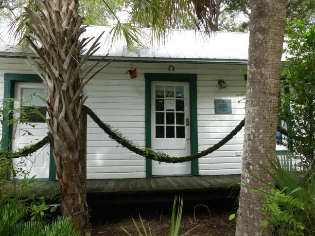Belle Haven cottage