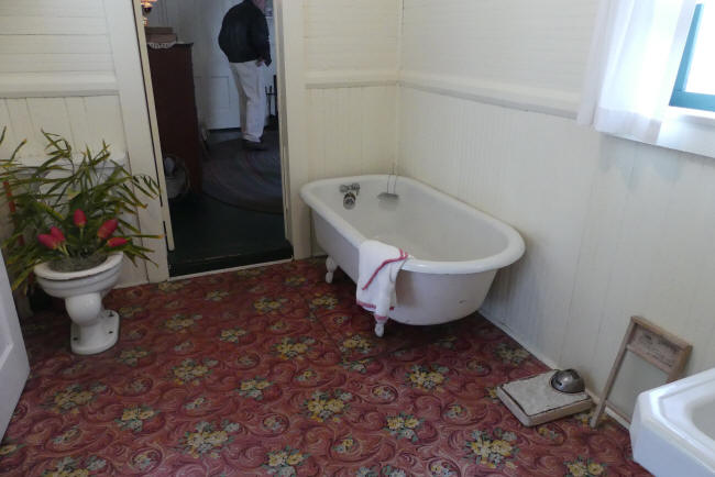 bathroom at cross creek