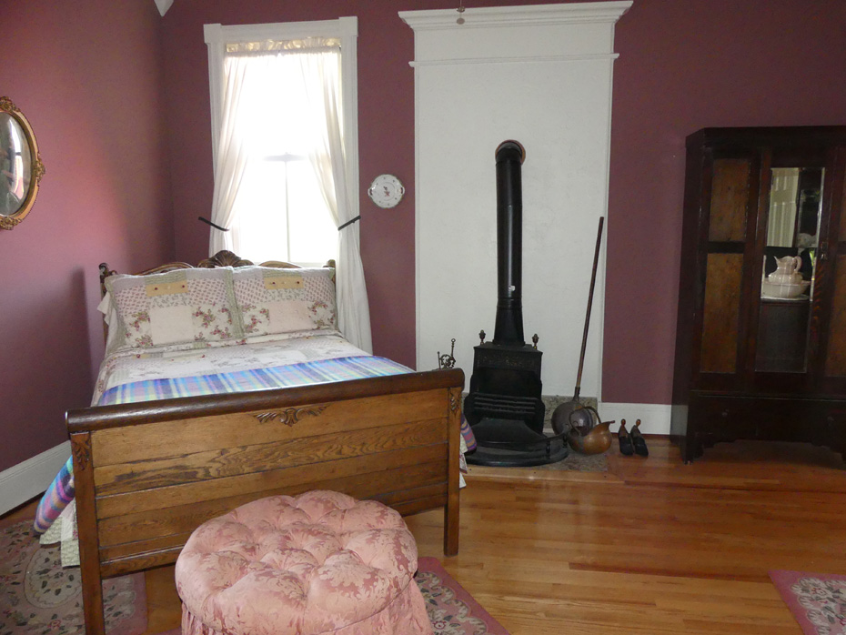 One of the guest's bedrooms at Old McCaskill Farm