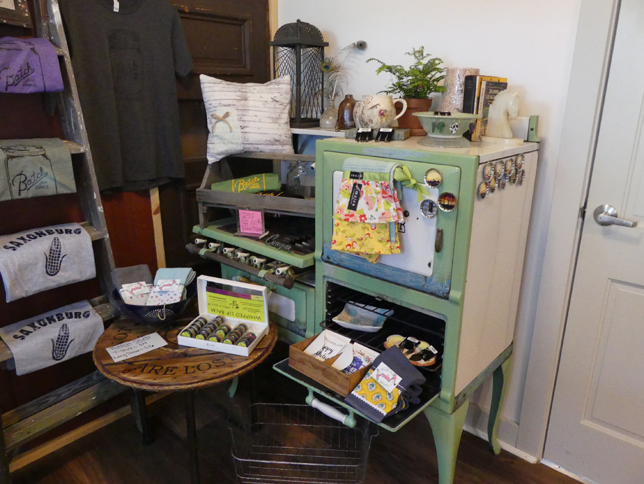 Antique stove with crafts at Batch in  Saxonburg