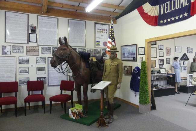 exhibit to African American soldiers