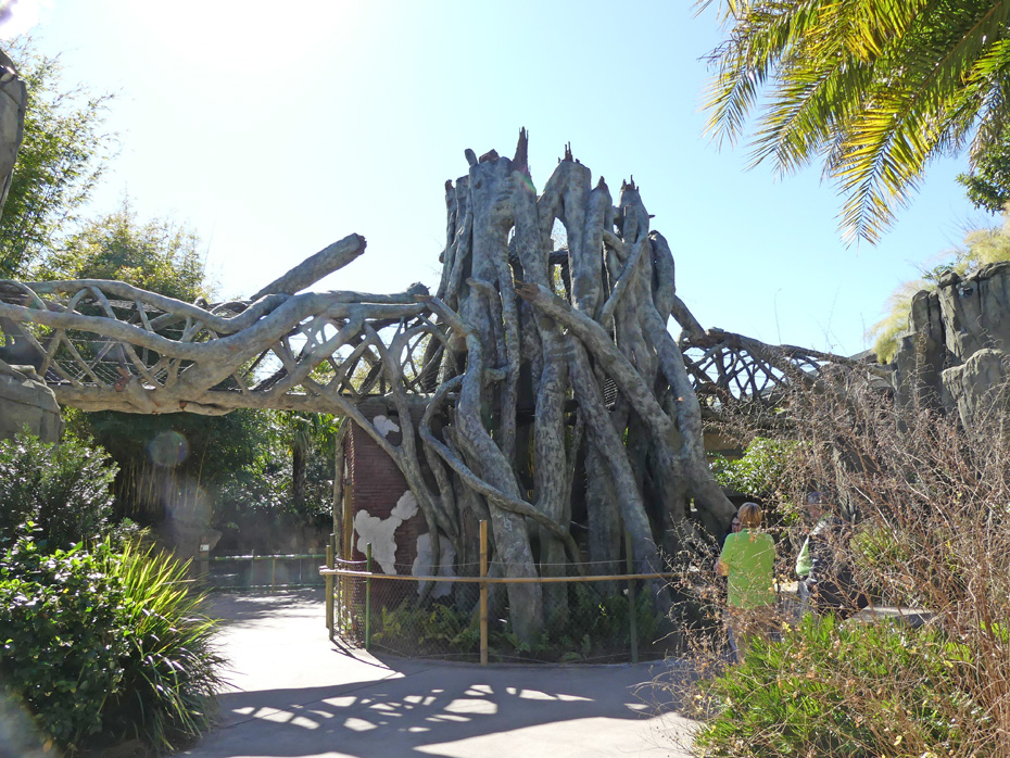 artificial strangler fig tree 