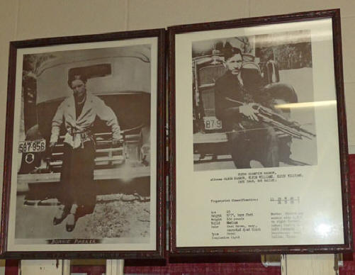 Bonny and Clyde photos at  Joplin's Mineral and History Museum