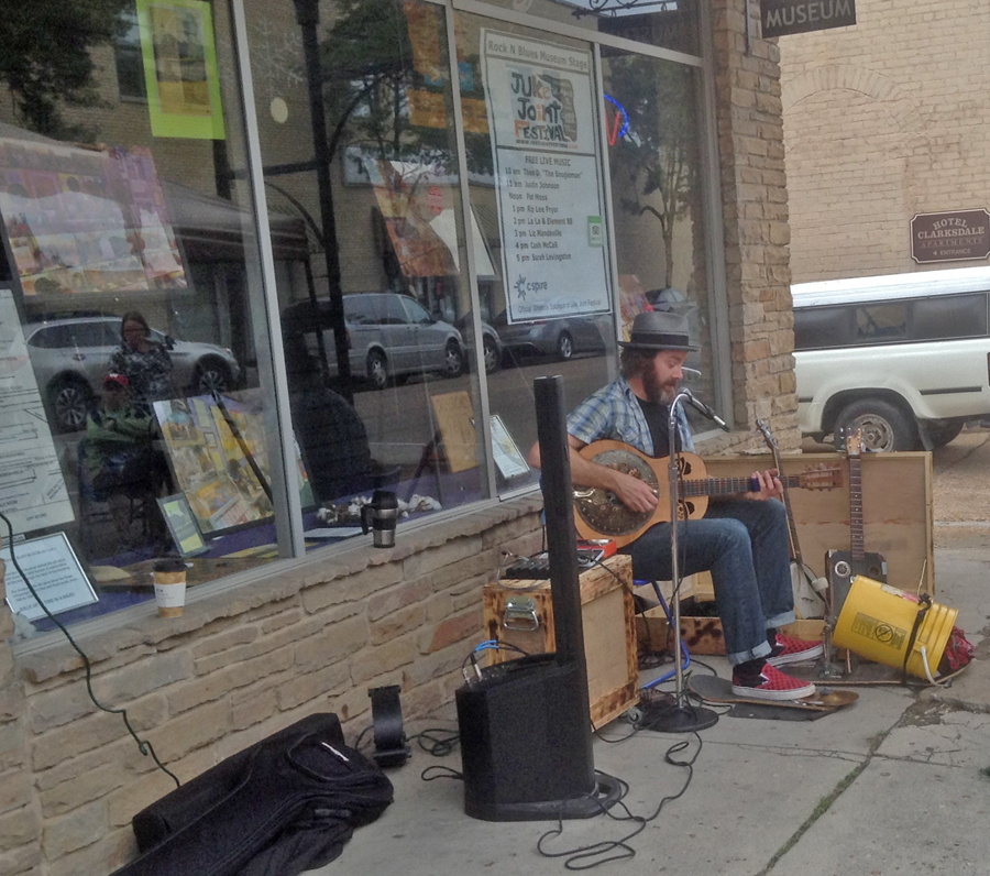 Lou Shields playing in front of Rock and Blues Museum in Clarksdale, MS