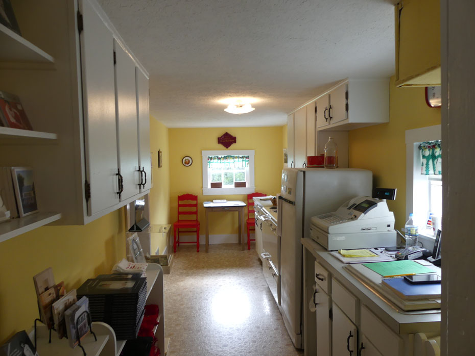 kitchen in patsy cline house in winchester, VA
