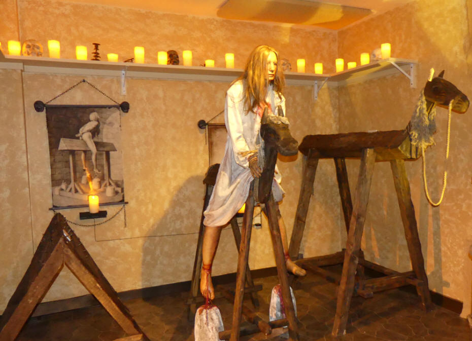 spanish horse torture museum