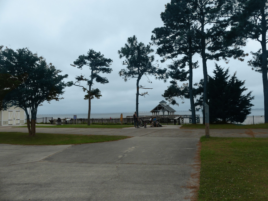 Pier off the sound at North Carolina Aquarium at Roanoke
