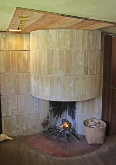 fireplace at Spring House in Tallahassee, FL