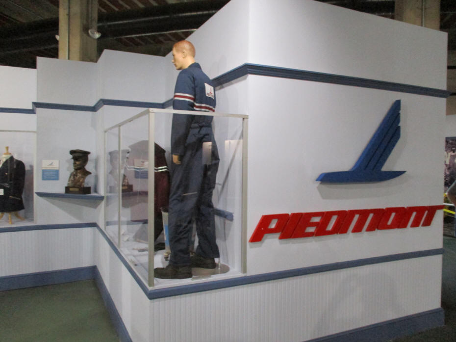 Piedmont airline display