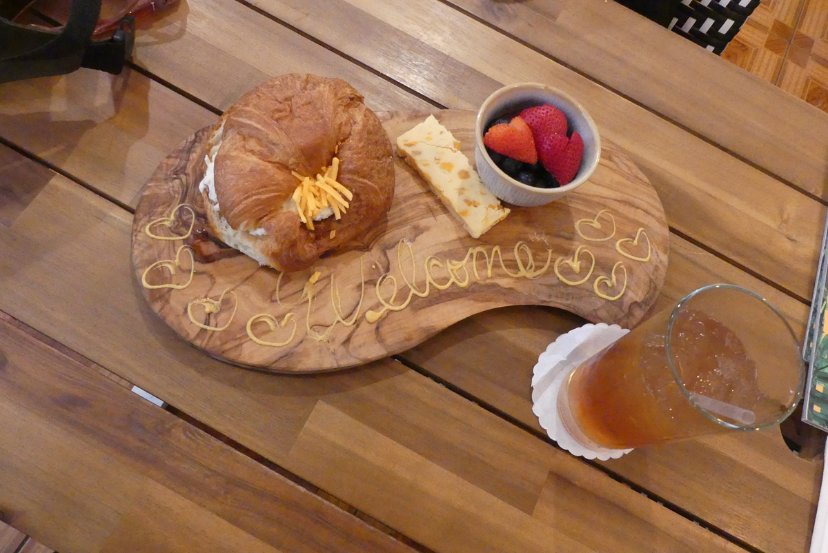 brunch at ancient city brunch bar
