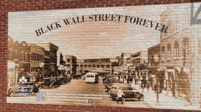 blakc wall st mural